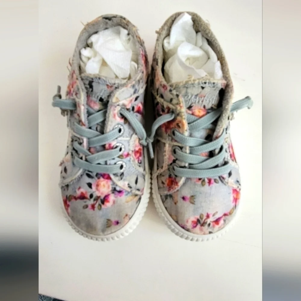 BLOWFISH Malibu Pull on Sneakers